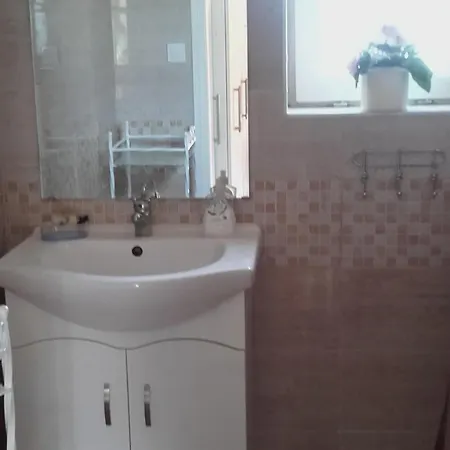 Edit Apartment Zamardi