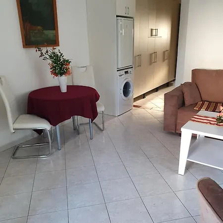 Edit Apartment *